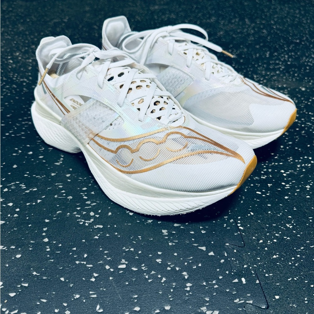 Saucony Endorphin Elite Size 11.5